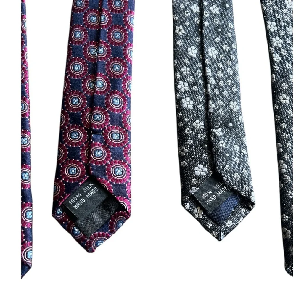 Lot 2X Bruno Pirttelli Roma Slim 100% Silk Hand Made Ties Blue Black - Picture 5 of 7